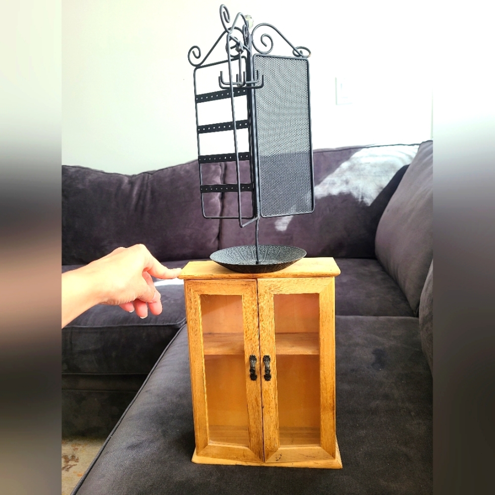 Jewelry Claire's organizer